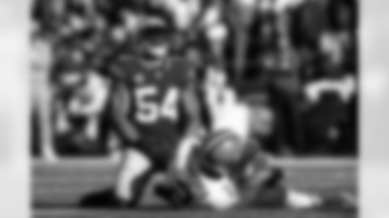 Seahawks linebacker Bobby Wagner celebrates a pass defense.