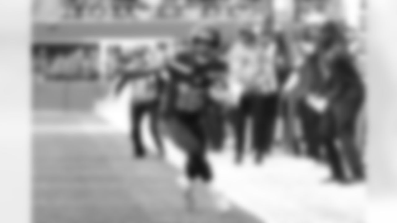 Some of the best photos of Seahawks wide receiver Tyler Lockett from the 2021 season.