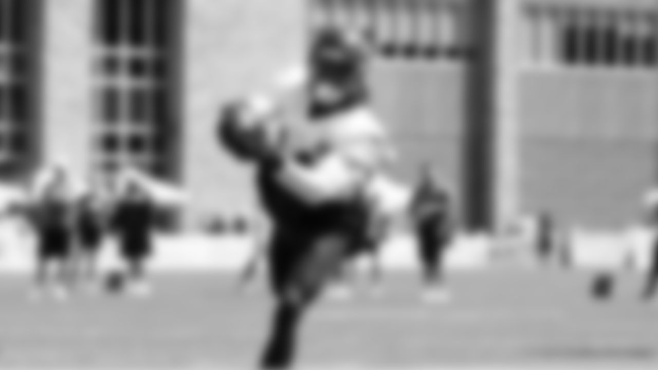 WR DK Metcalf