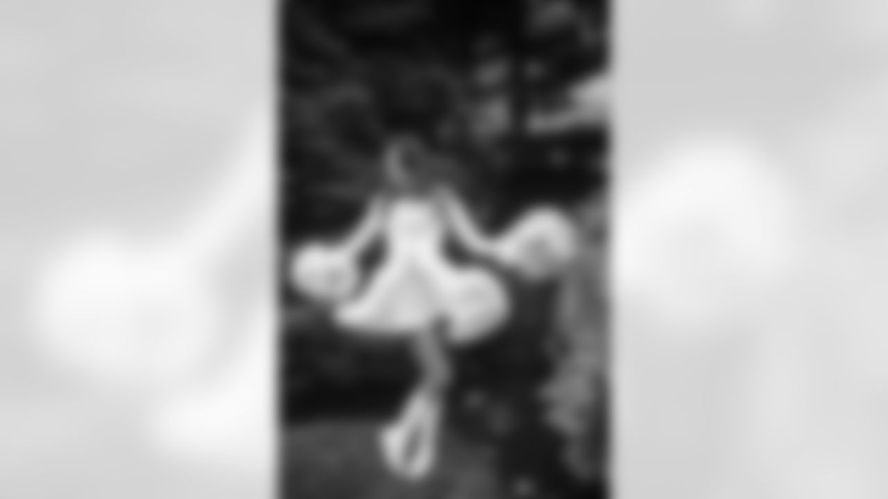 20221211_Christmas_Uniform_Dancers_POTTER-2212
