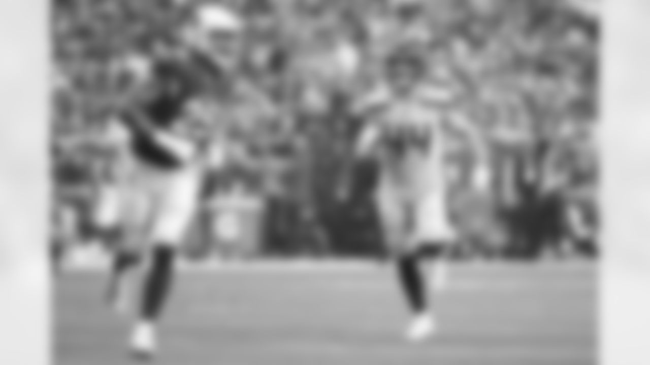 Some of the best photos of Seahawks linebacker Nick Bellore taken during the 2021 season.