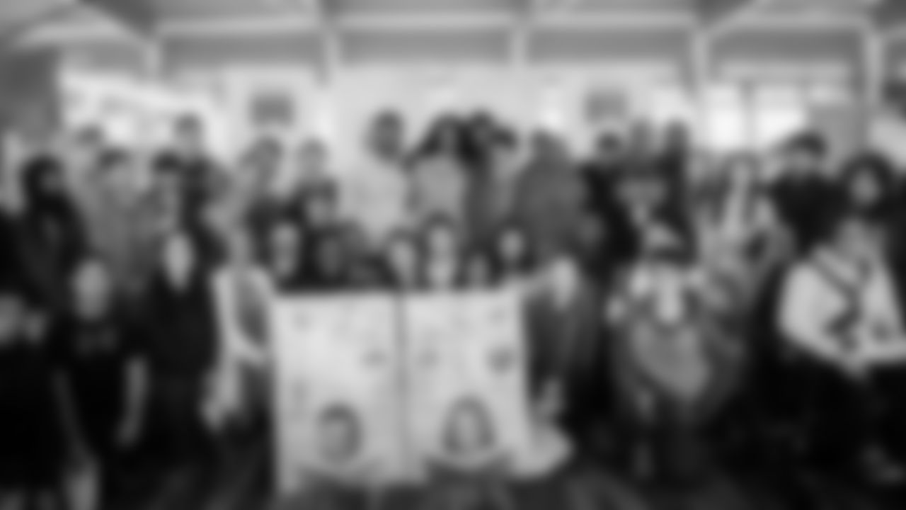 Russell-Wilson_Walter-Payton-Man-Of-The-Year-20190208_13-01-14_RW_DREAM_BIG_CAMPAIGN