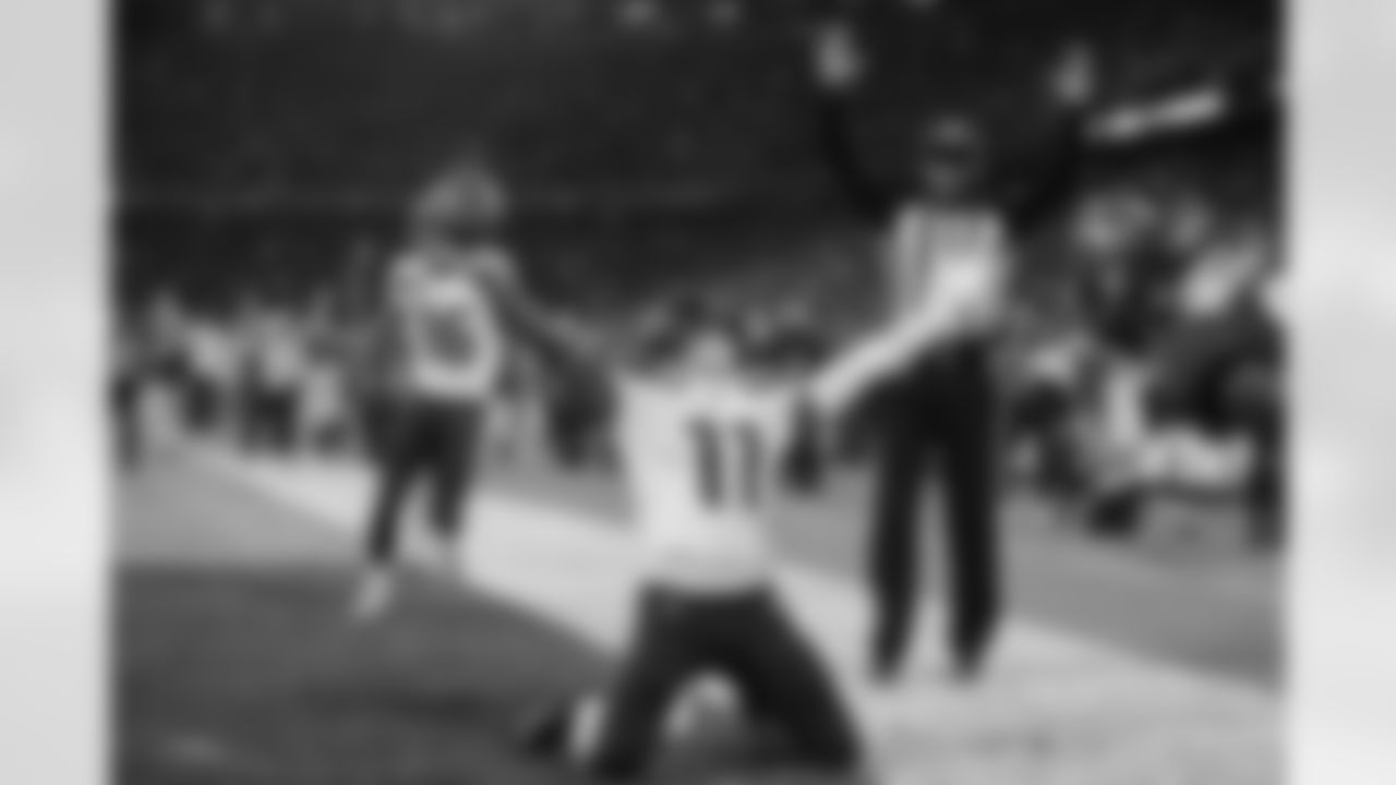 The best photos of Seahawks wide receiver Marquise Goodwin from the 2022 season.