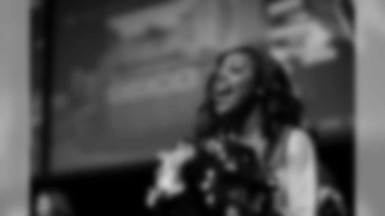 bestofbackstage_seagals_janegphoto-16.jpg