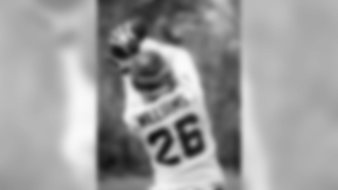 Vernon Adams