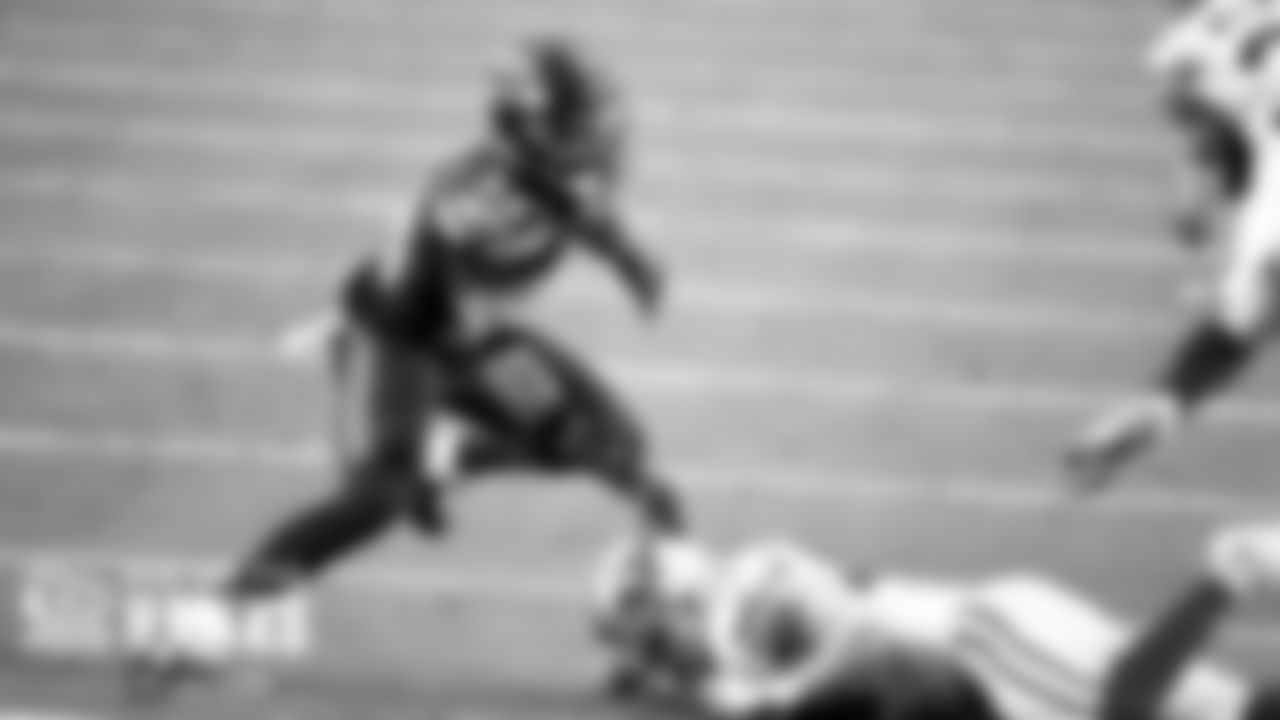 EyeOnTheHawks_17_16-47-43_RF_XRF3359