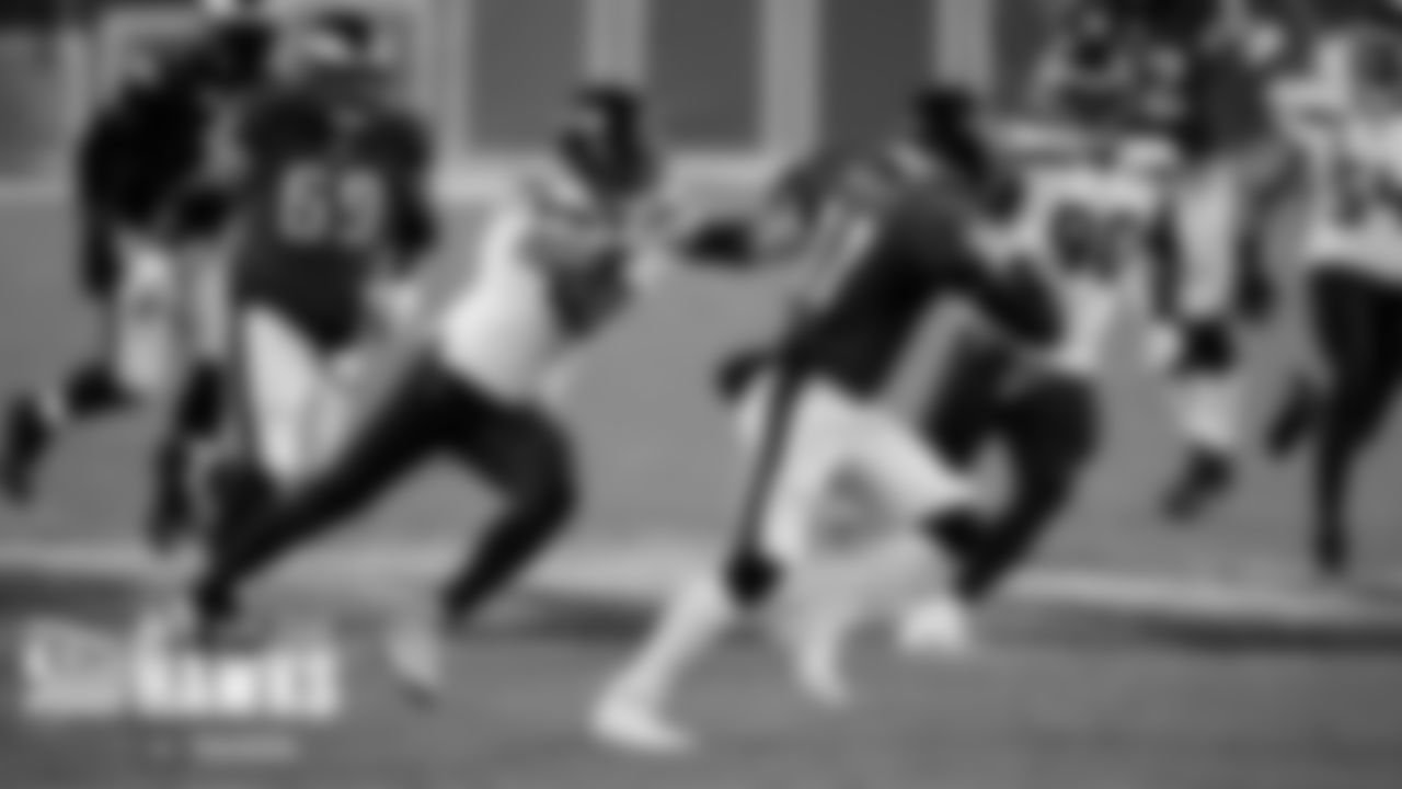 EyeOnTheHawks-Week12-20201130_21-36-44_20201130_SEAatPHI_CS__DSC2631