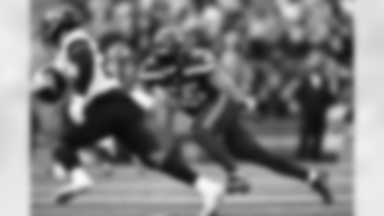Some of the best photos of Seahawks linebacker Jordyn Brooks from the 2021 season.