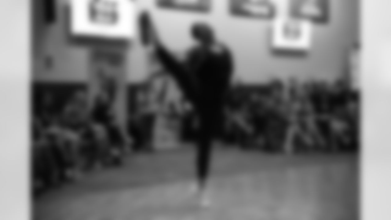 The Seahawks Dancers hosted their first annual Seahawks Dancers Alumni Showcase at Lumen Field on November 17, 2022. Alumni were able to catch up with old friends while enjoying exclusive performances by the 2022 Seahawks Dancers.