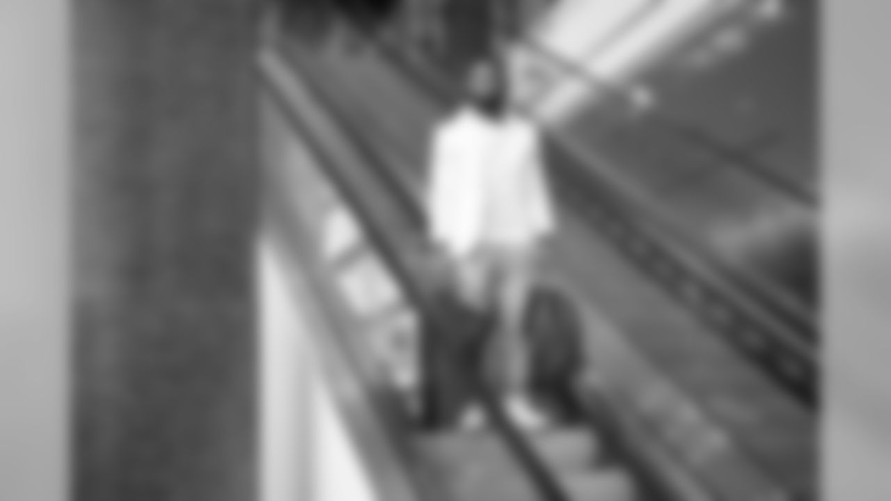 _rm71222_0.jpg