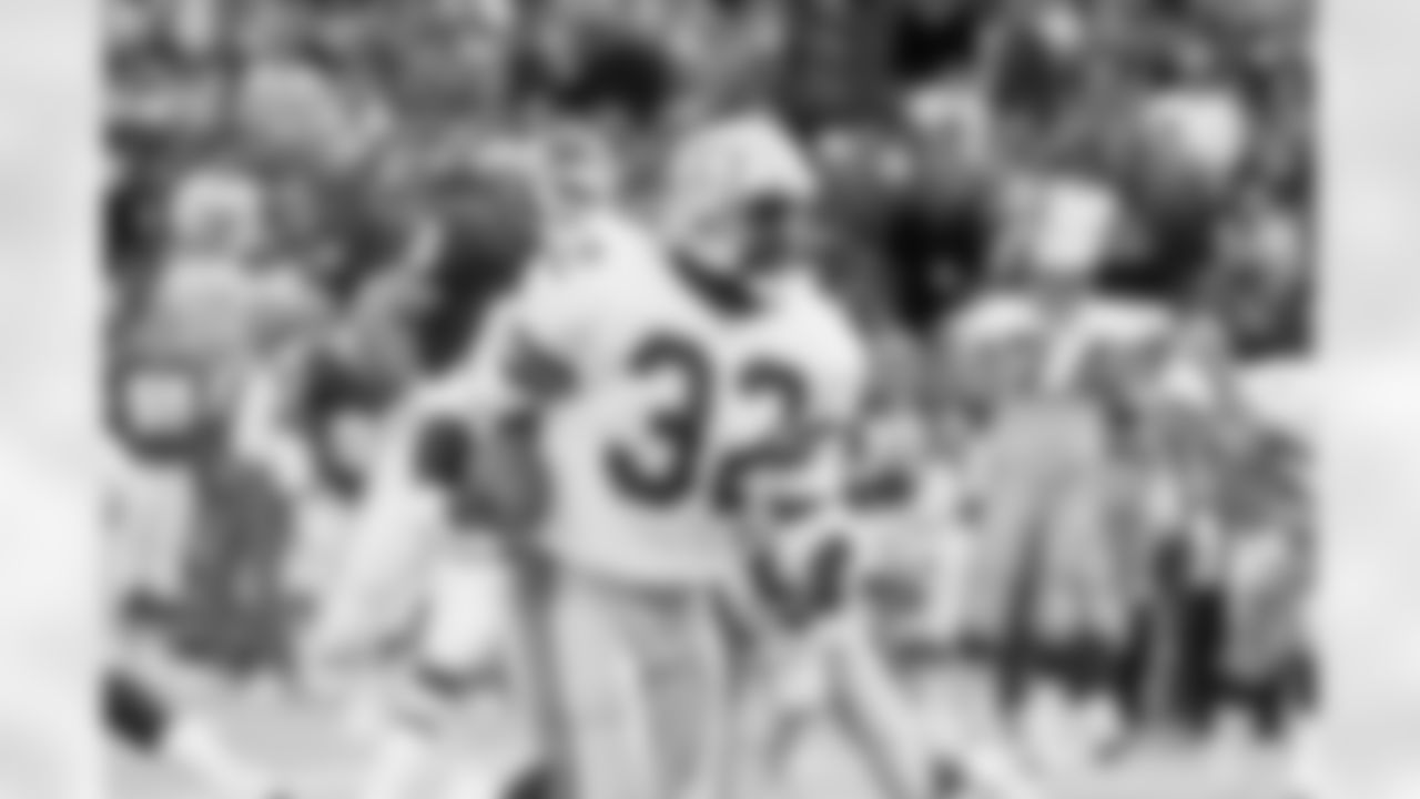 The Seahawks wore these iconic uniforms starting in their inaugural season in 1976 through 2001.