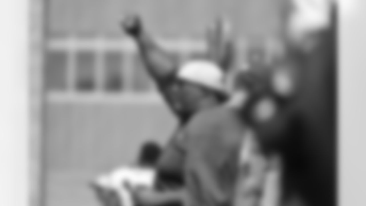 Seahawks players took the field for Training Camp practice #6 on August 4, 2021 at Renton's Virginia Mason Athletic Center.
