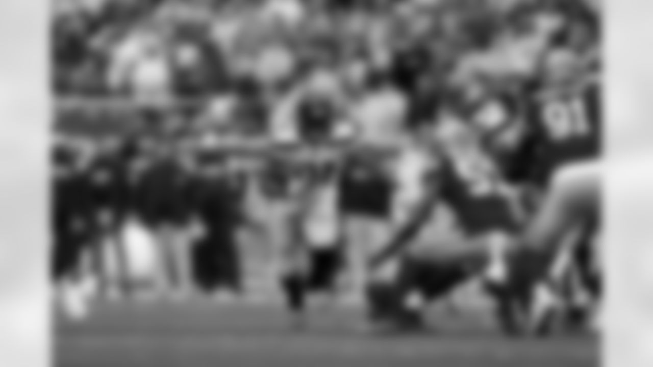 The best photos of Seahawks running back DeeJay Dallas from the 2022 season.