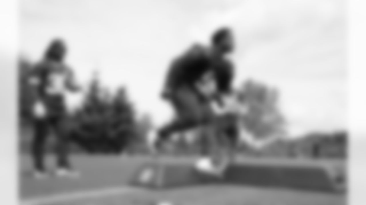 Seahawks-Offseason-Kenneth-Walker-20220517_12-15-30_07340