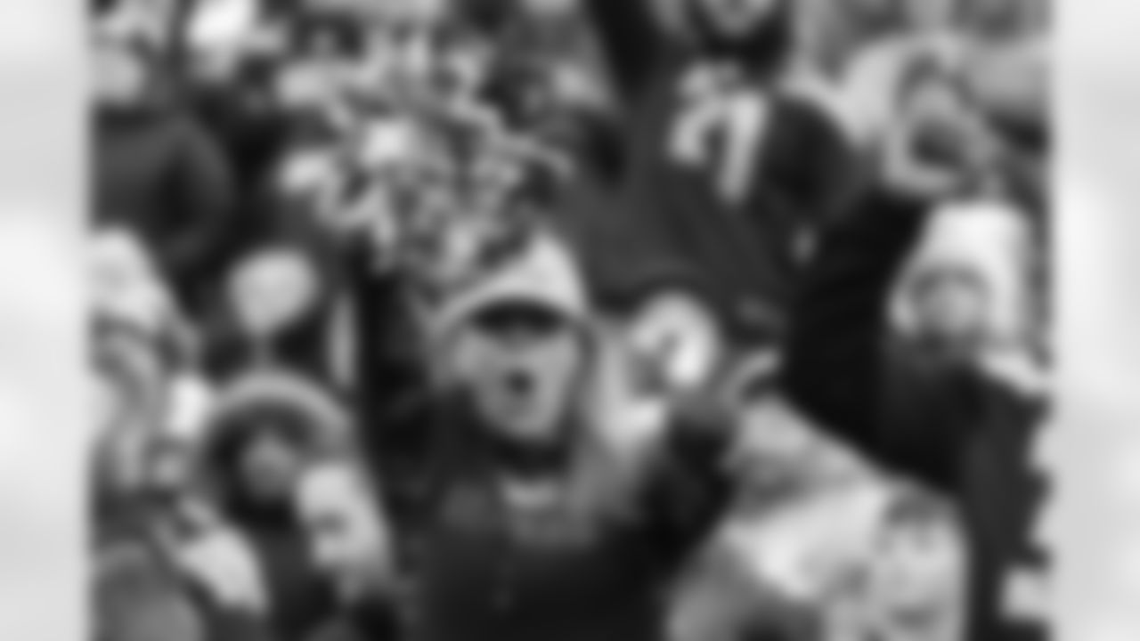20221211_CARvsSEA_MAR_RM2_9975