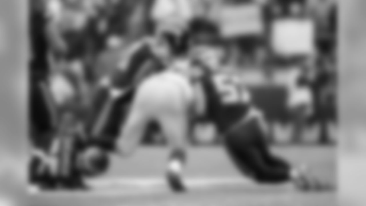 eye_wk_2_49ers_27.jpg