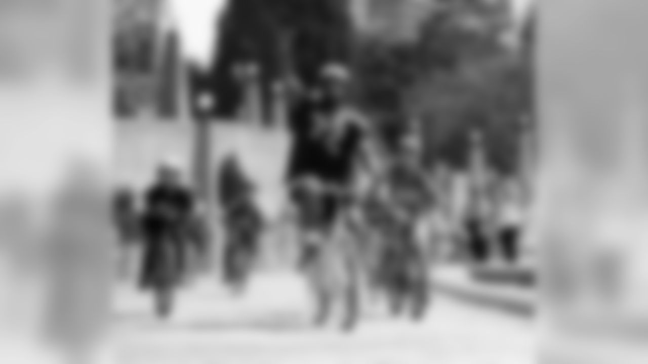 cst_ek2v0053.jpg