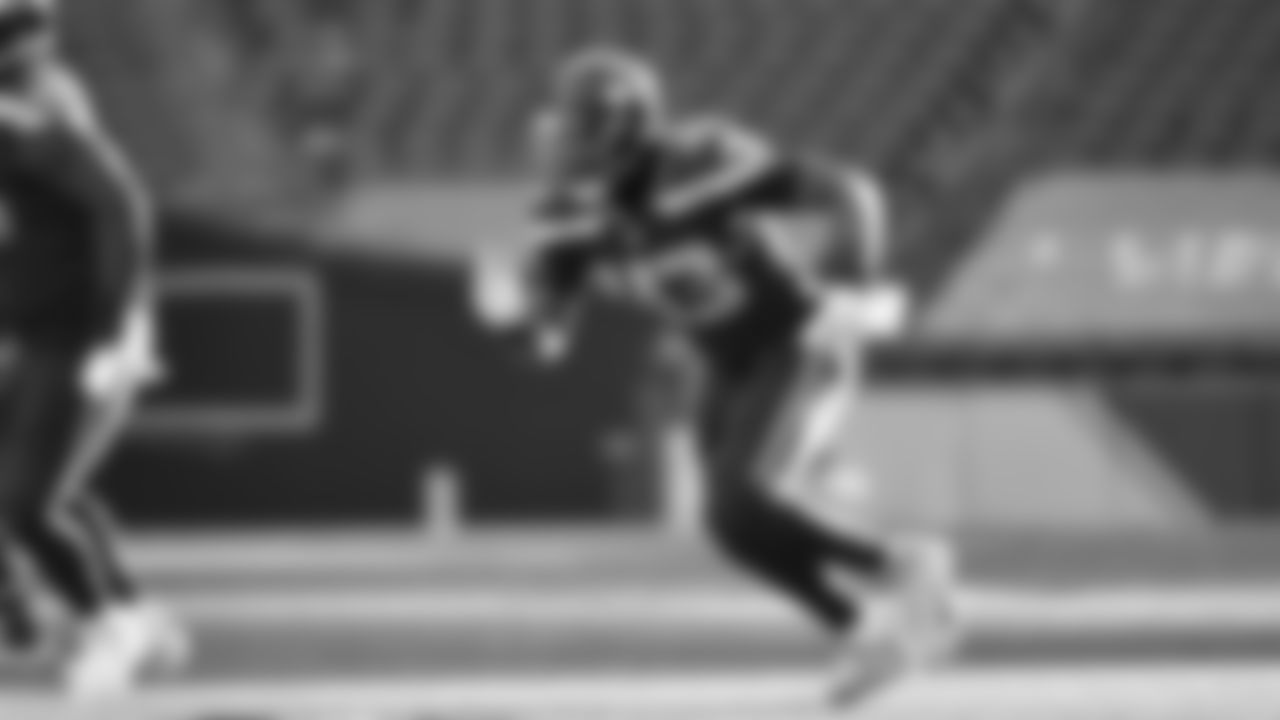 8 - Defensive End - Carlos Dunlap II