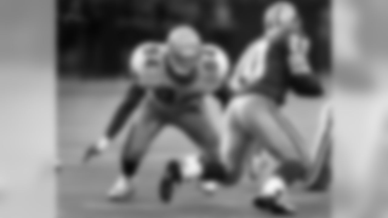 Long Snapper Garrison Sanborn