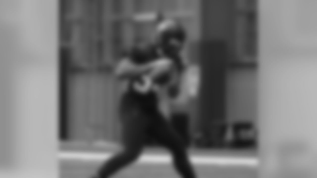 cst34_am4i6151.jpg