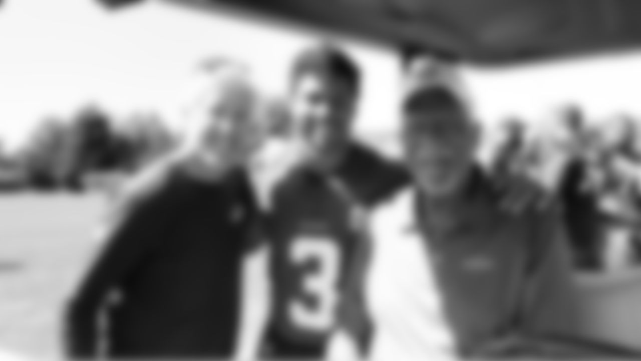 Head Coach Pete Carroll, QB Russell Wilson, and NBA Hall of Famer Bill Russell