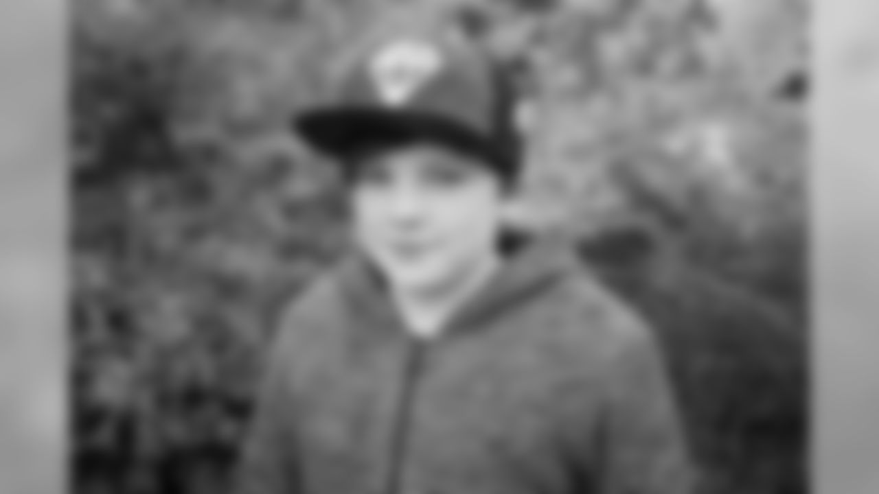 James (12)
I like Sky Valley Youth Coalitions programs because they teach me and are nice about it.