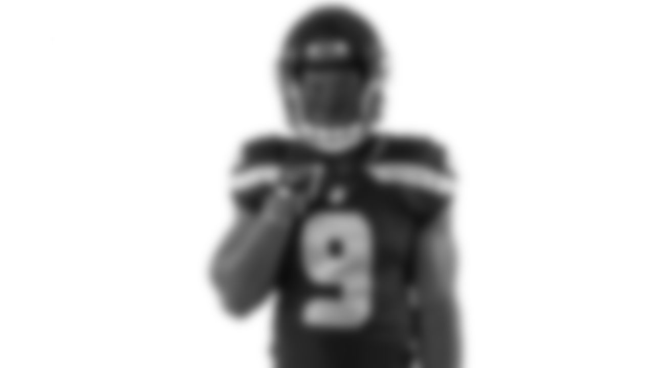 Seattle Seahawks running back Kenneth Walker III (9) poses for a portrait during the NFLPA Rookie Premiere on Saturday May 21, 2022 Los Angeles. (Ryan Kang/NFL)
