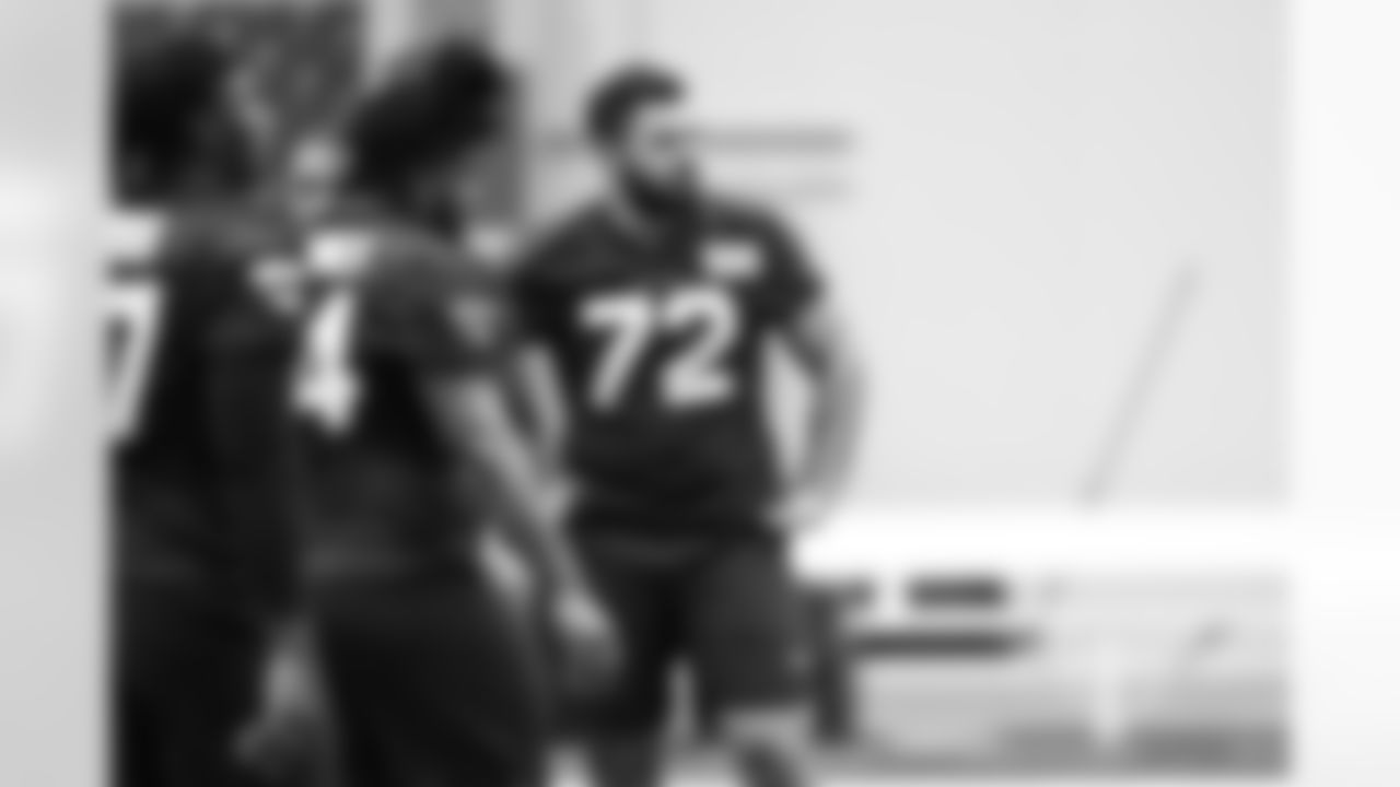 Seahawks-Offseason-Abraham-Lucas-20220506_11-48-34_1201