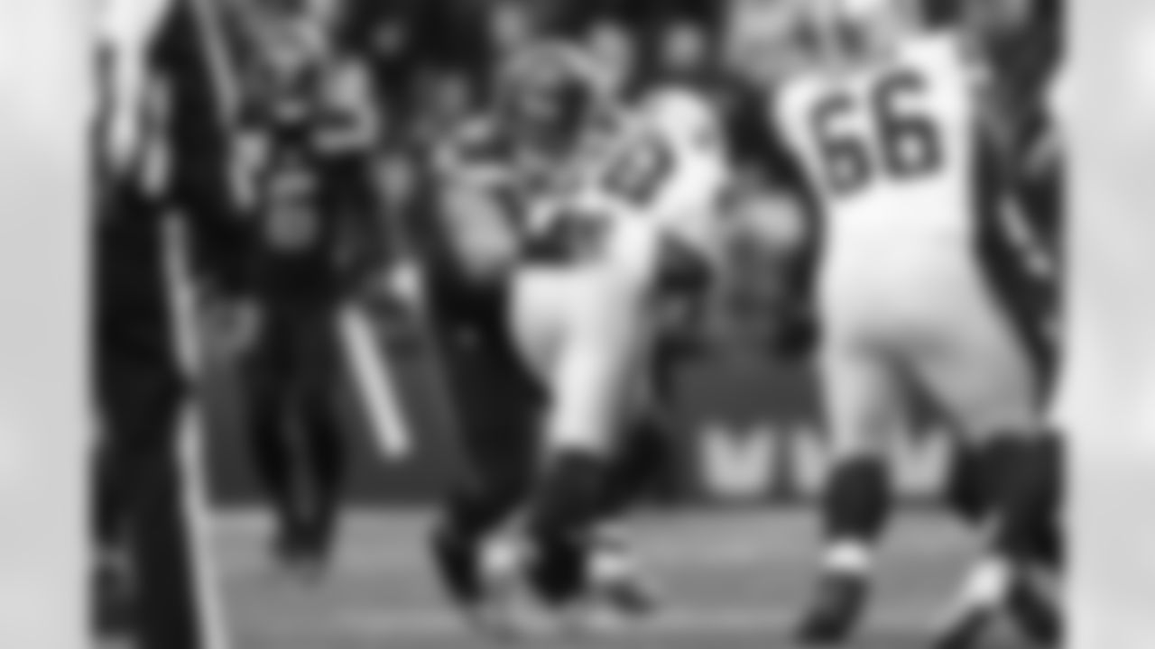 20221127_LVRvsSEA_MAR_RM3_5622