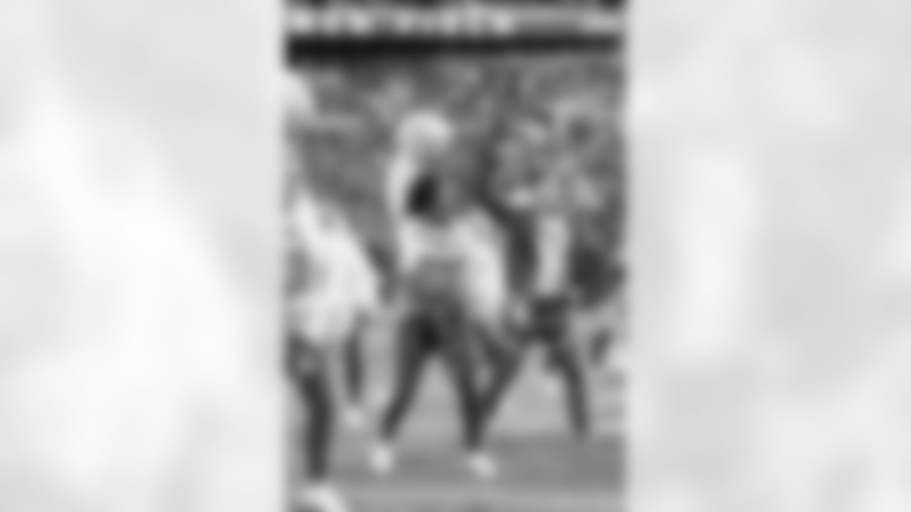 20230101_NYJvsSEA_Dancers_POTTER-1970