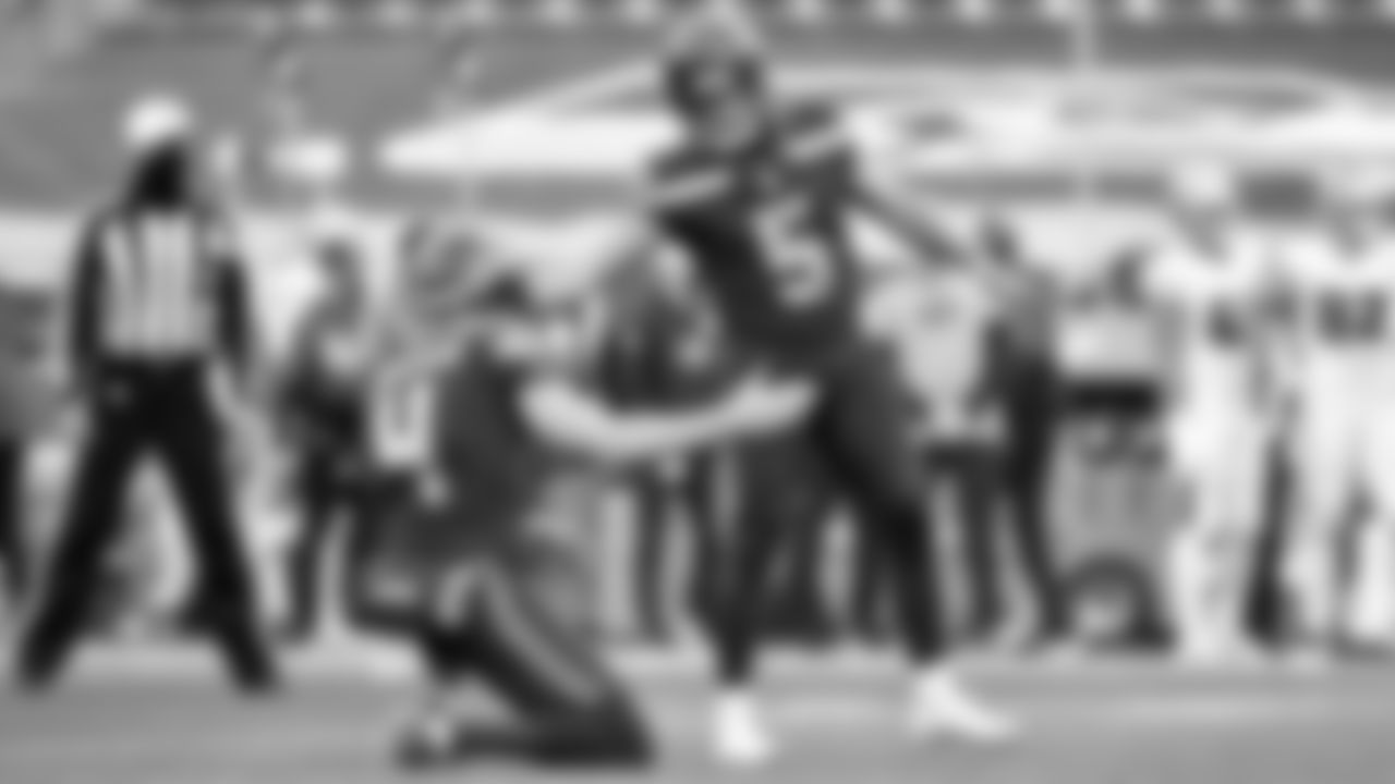 Week8Action-20201101_15-41-36_Nesquik-20201101_SEAvs49ERS_RM2_5329