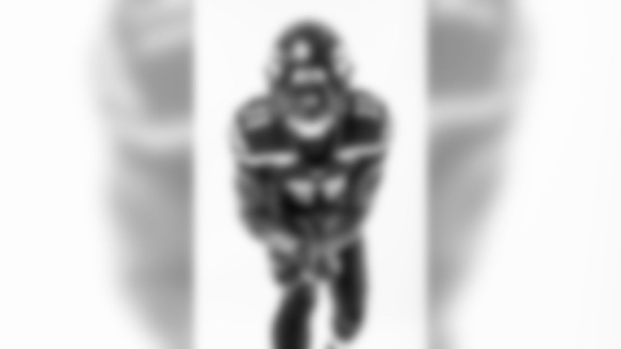 Seattle Seahawks wide receiver Gary Jennings
5/18/19 3:39:20 PM
(Ben Liebenberg/NFL)