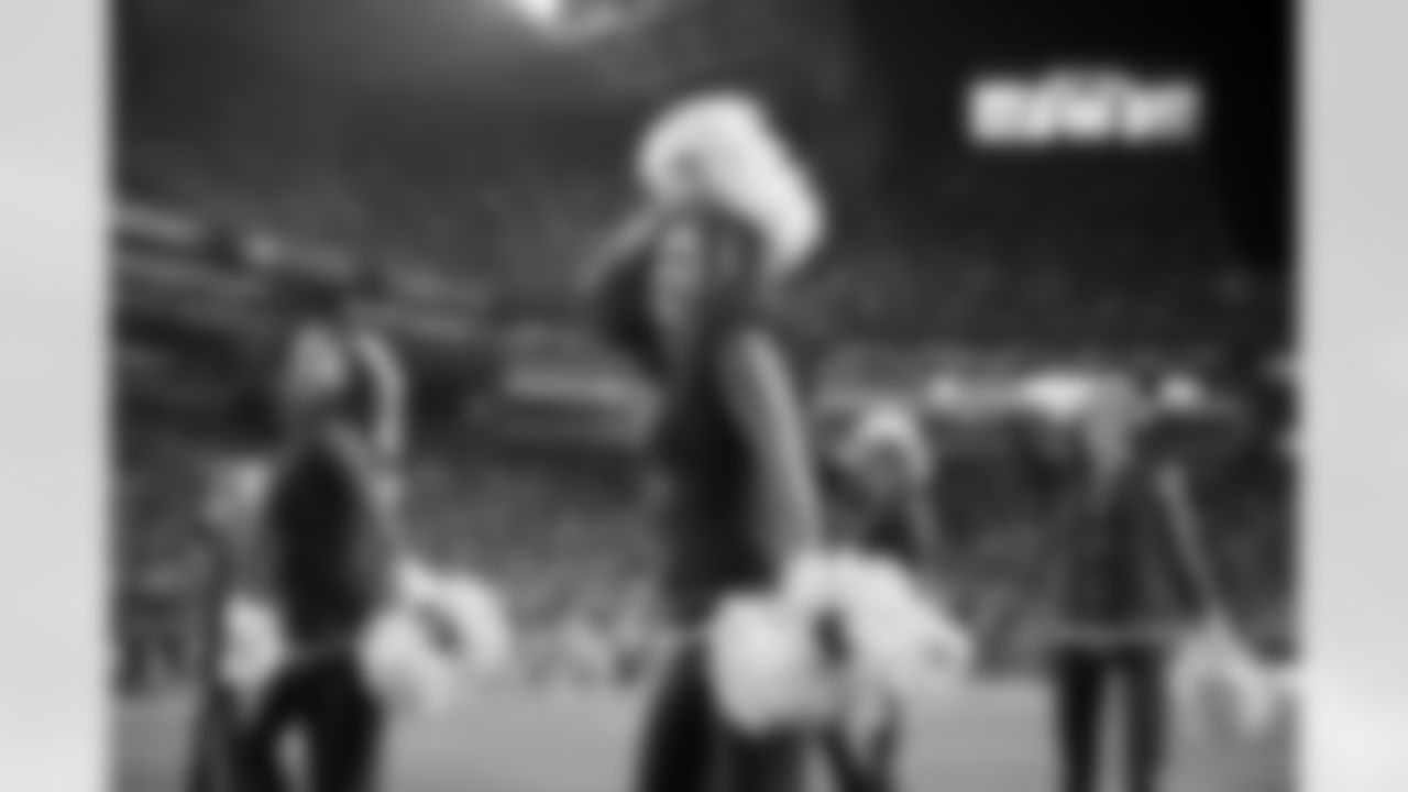 2010 Sea Gals - Week 17