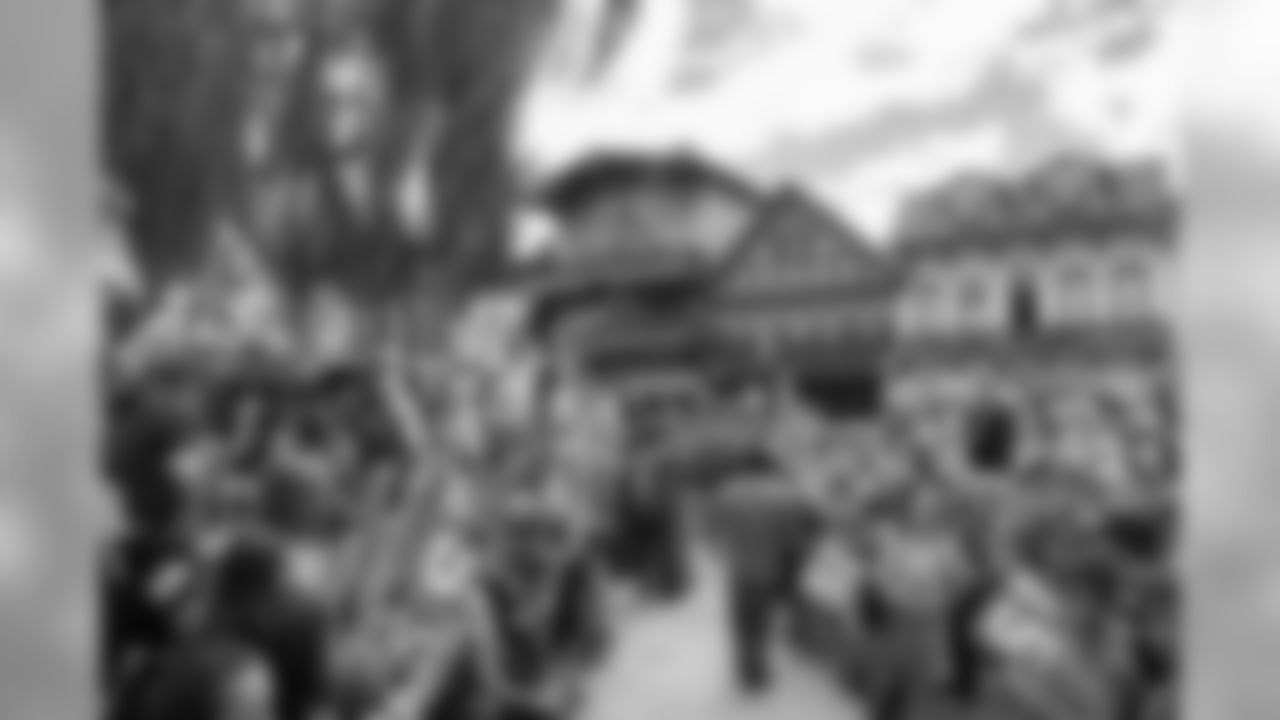 c06a8977.jpg
