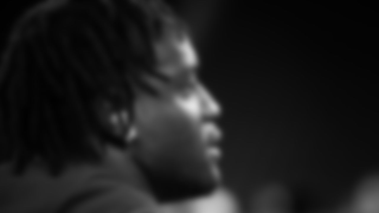 Seahawks-Top-Shots-Rookies-20221002_08-10-15_13