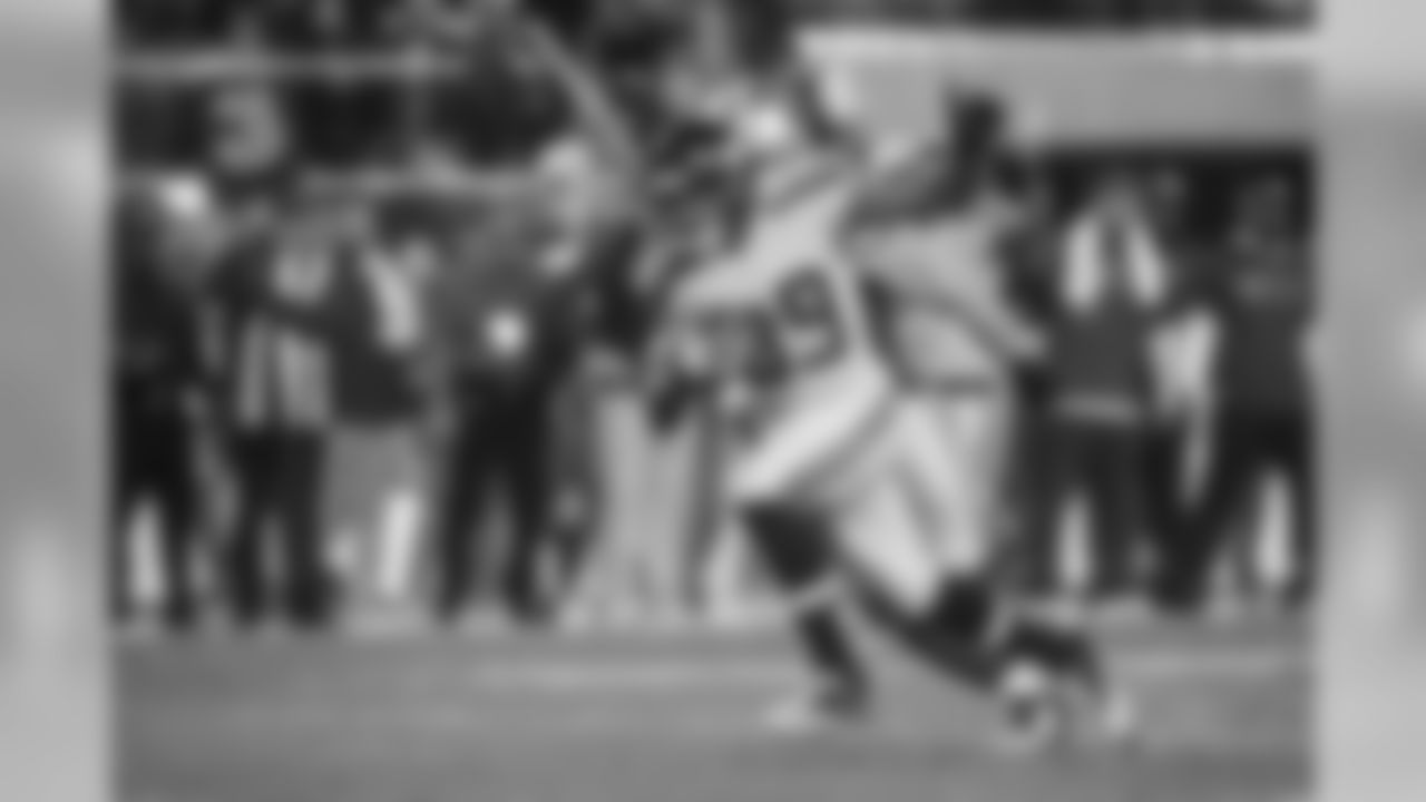 Receiver Doug Baldwin heads upfield after catching a pass over the middle. Eight different Seahawks had receptions during the victory.