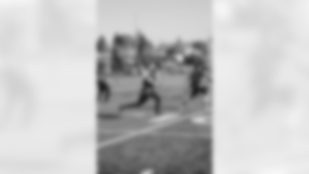 Teams compete in the 2021 NFL FLAG Seattle Open Tournament.