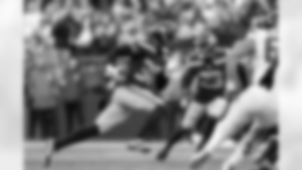 Seahawks cornerback Michael Jackson (30)