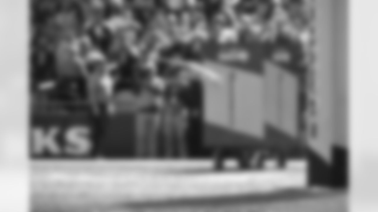 Seahawks-Taima-Through-The-Years-20180923_13-16-02_4123
