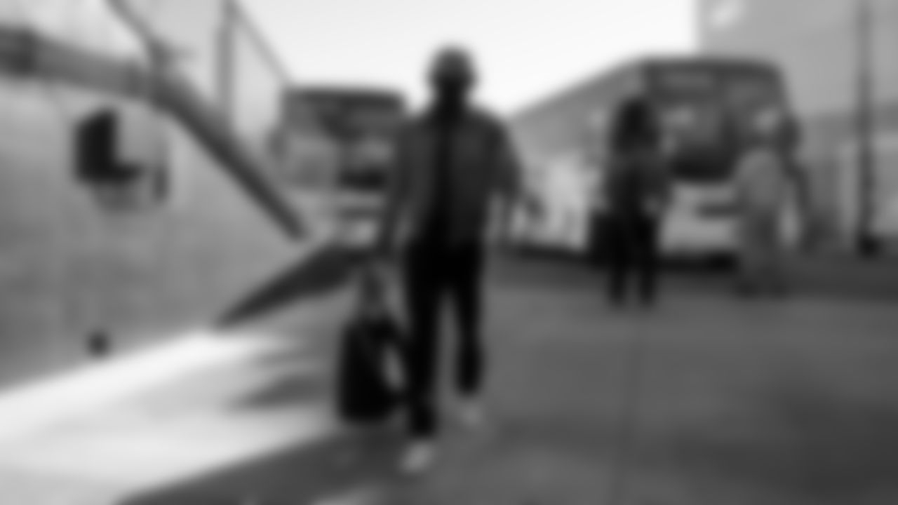 ArrivalOutfits_20201108_SEAatBUF_BP_IMG_5569