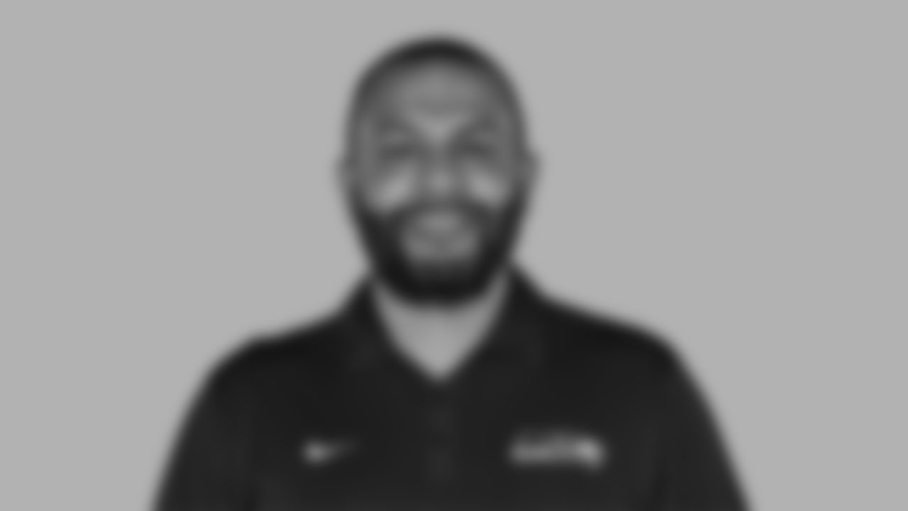 Sean Desai - Associate Head Coach-Defense