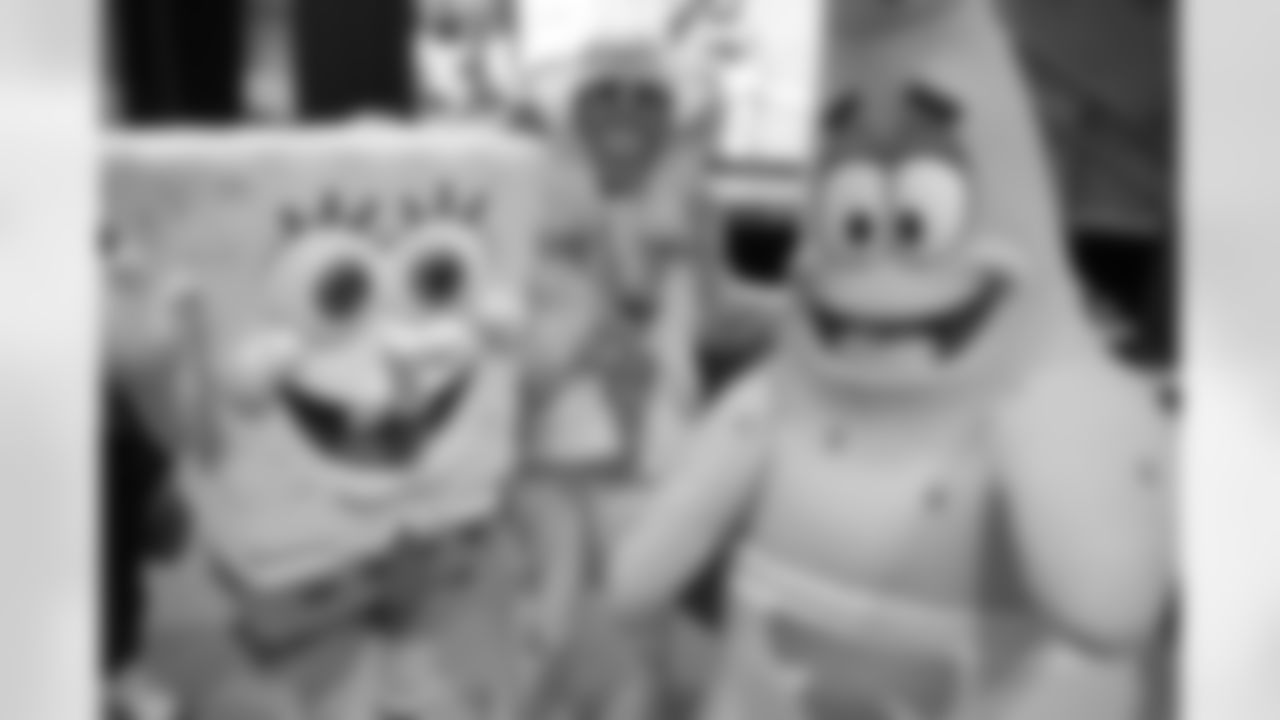 Seahawks-Nickelodeon-20230101_12-36-15_98222