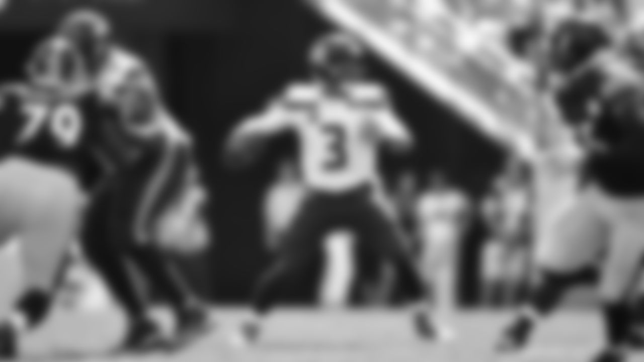 QB Russell Wilson