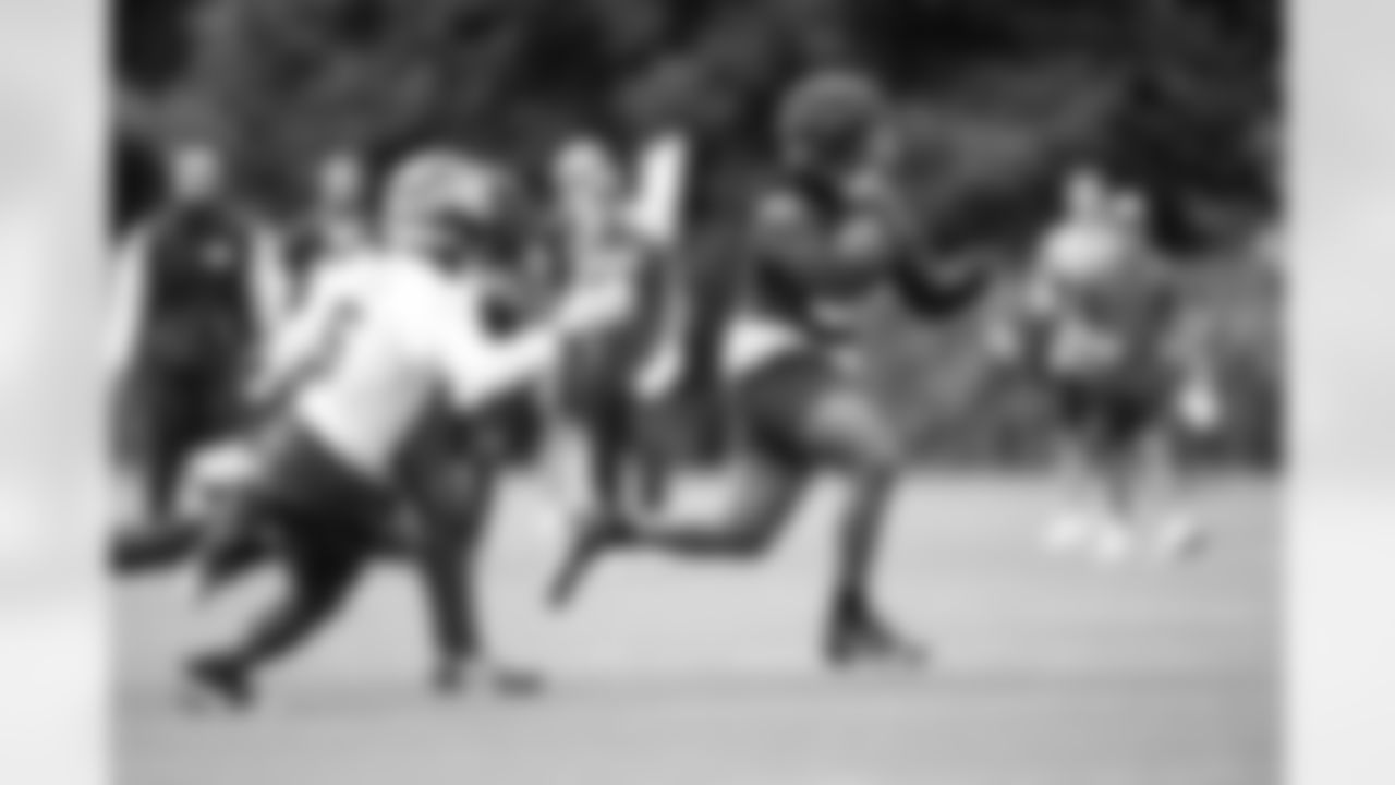 Seahawks running back DeeJay Dallas (31) participated at practice on August 6, 2023 at the Virginia Mason Athletic Center in Renton, Wash.