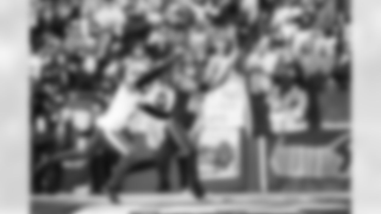20230108_LARvsSEA_MAR_RM3_8456