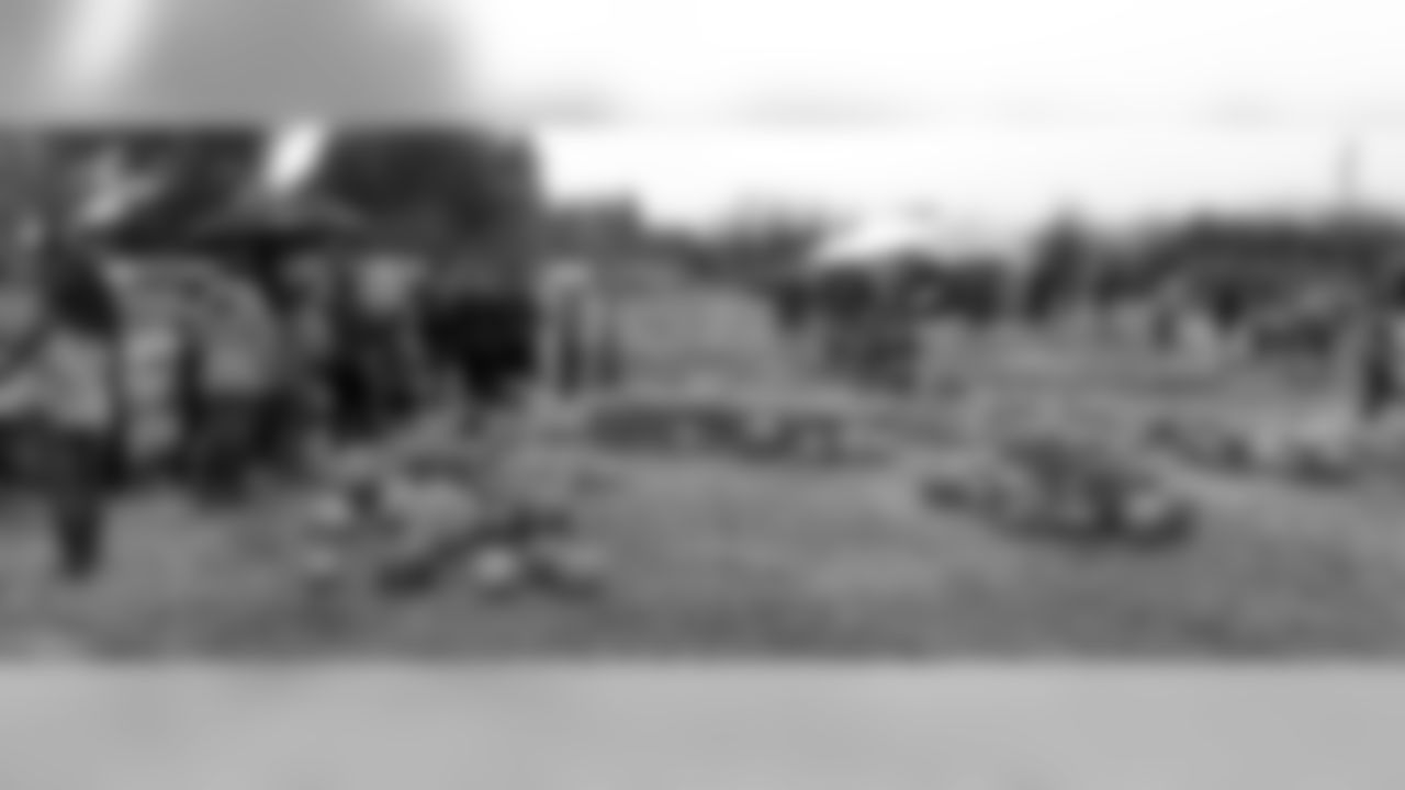 [November 8, 2009]: Seahawks 32 – Lions 20