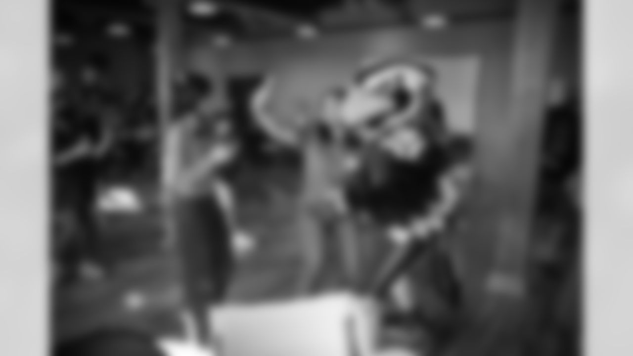 10.8.22_Weintrob_A7IV_Seahawks_Y-WETechLibraryEvent_005