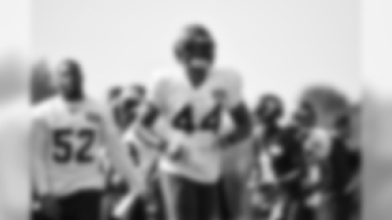 LB Marcus Smith II