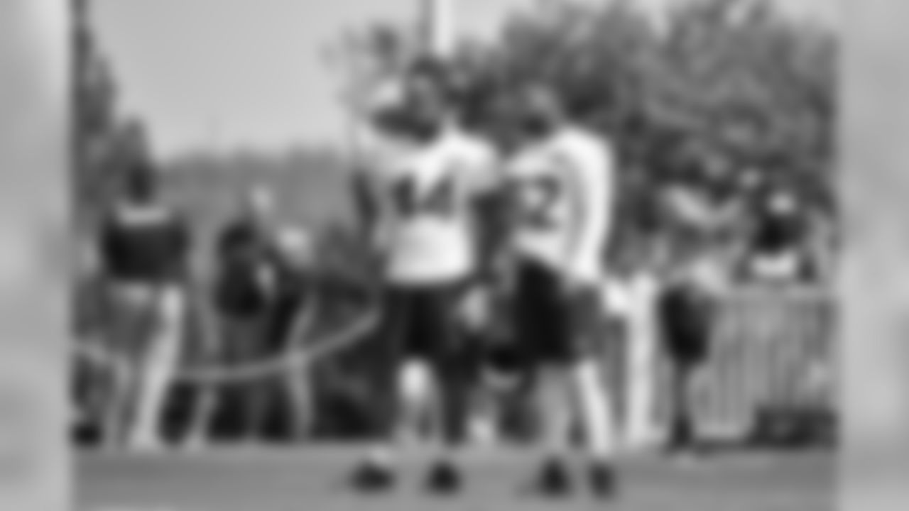 LB Marcus Smith and LB Jake Pugh