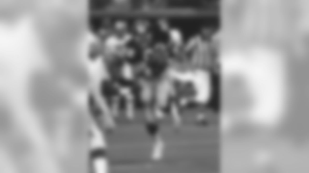 Derek Hill (89-90)